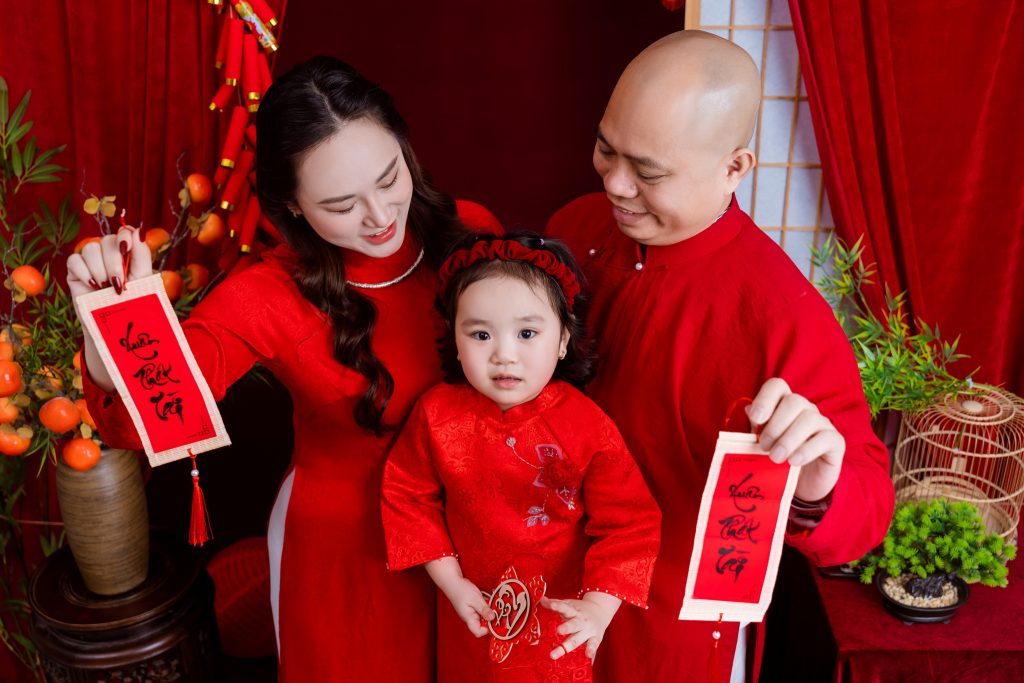 Tạ Kỳ Anh và gia đình – cân bằng sự nghiệp và nuôi con khỏe