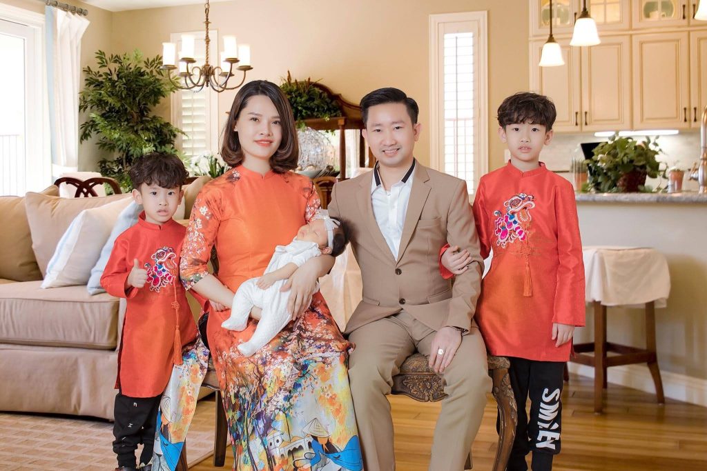 Bác sĩ Tuấn Dương và gia đình, coi trọng hạnh phúc và chất lượng sống của phụ nữ