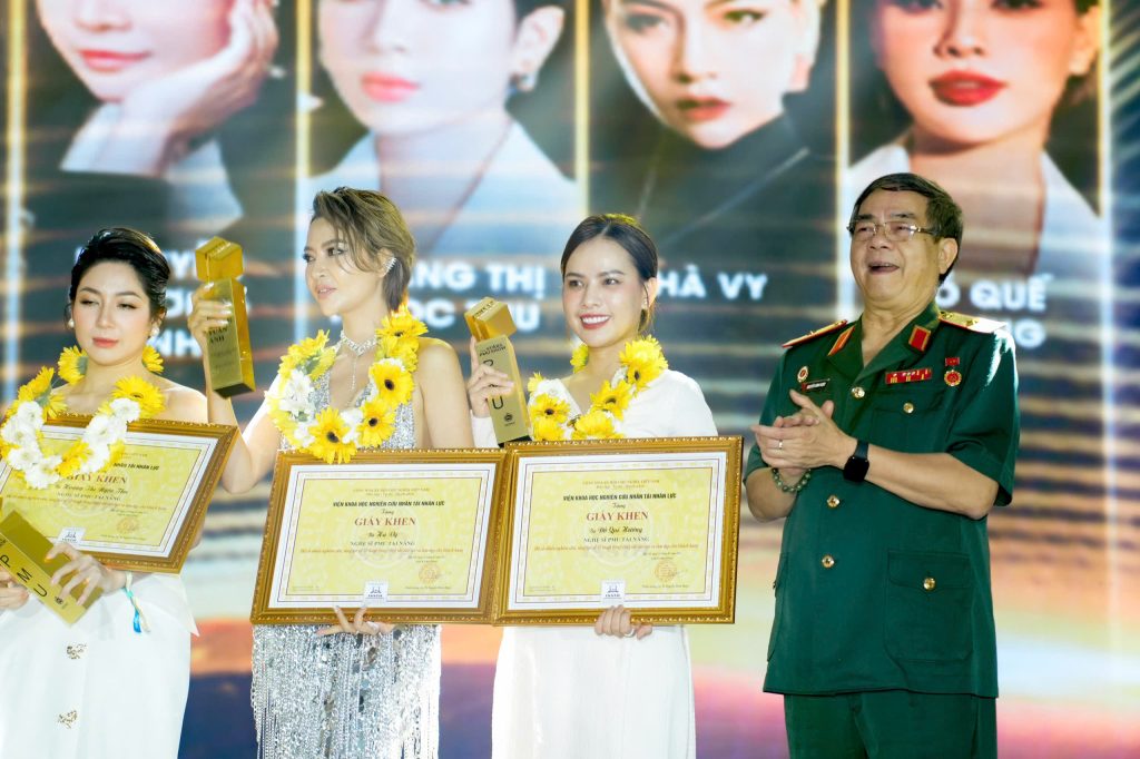 Học viên của Đỗ Hương đạt giải PMU, hệ sinh thái Nature Brows lan tỏa giá trị bền vững