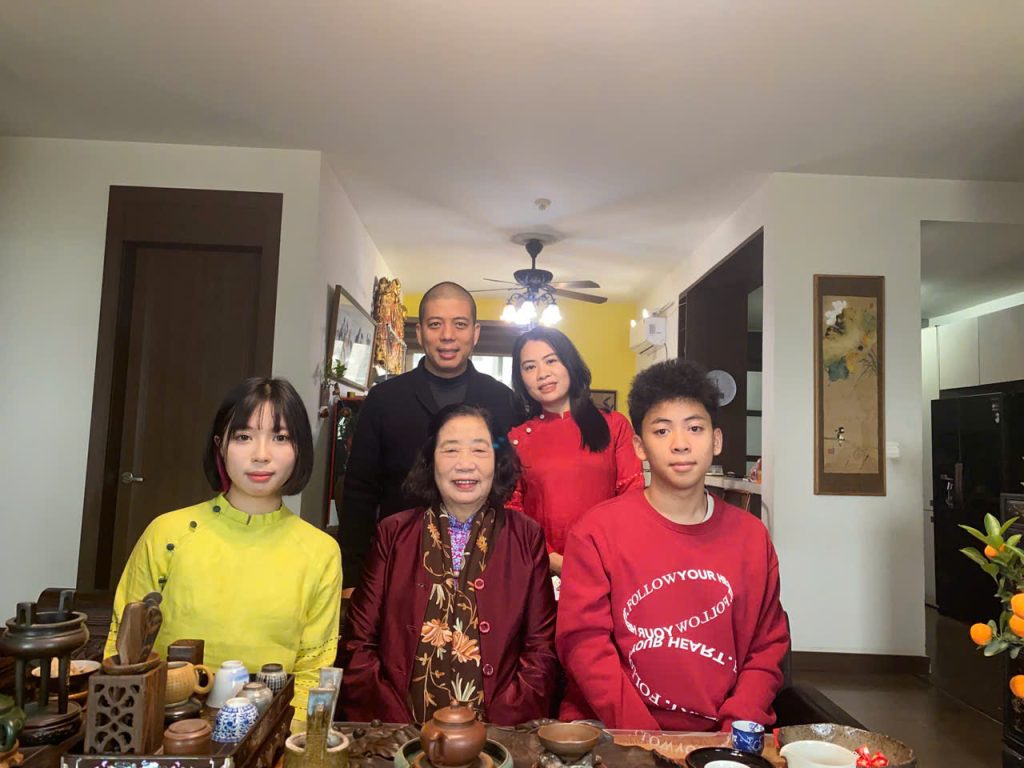 Nguyễn Huy Hoàng bên gia đình, xây sự nghiệp để giữ nhà yên và làm gương cho con