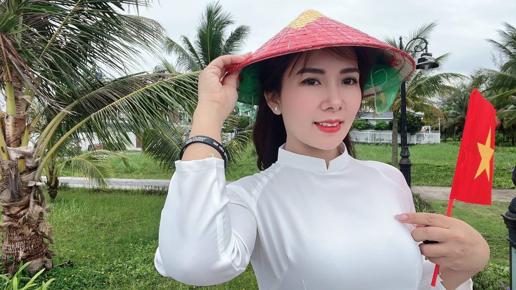 Nguyễn Thị Thu lan tỏa lối sống khỏe mạnh tích cực cho phụ nữ 30–45 tuổi