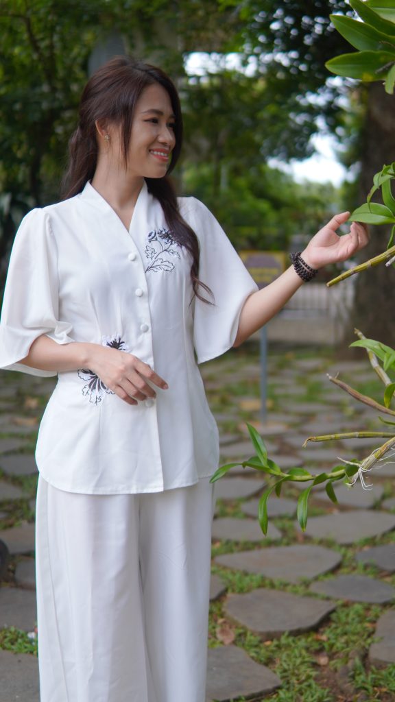 Nguyễn Trà Giang chia sẻ bí quyết giữ tinh thần tích cực và chăm sóc sức khỏe từ gốc