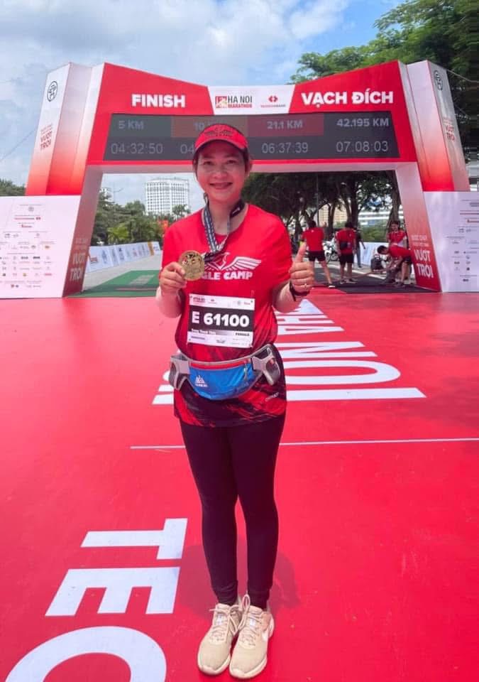 Trang Thanh Thúy hoàn thành marathon, kỷ luật và sức bền trong hành trình làm nghề bất động sản